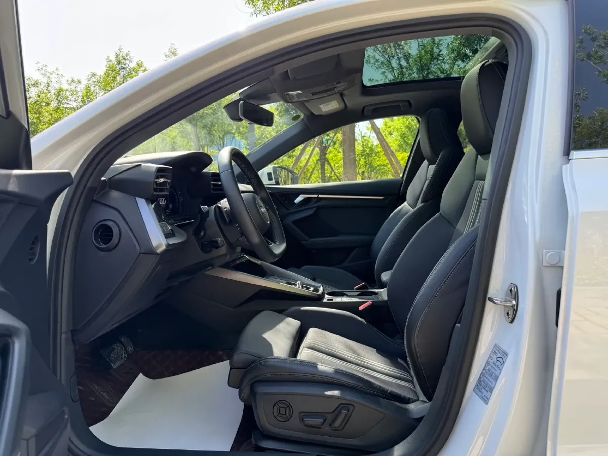2022 Audi A3 1.4T 150HP L4 7DCT,autocango,china used car exporter,china ev exporter,chinese used car exporter,chinese used ev exporter