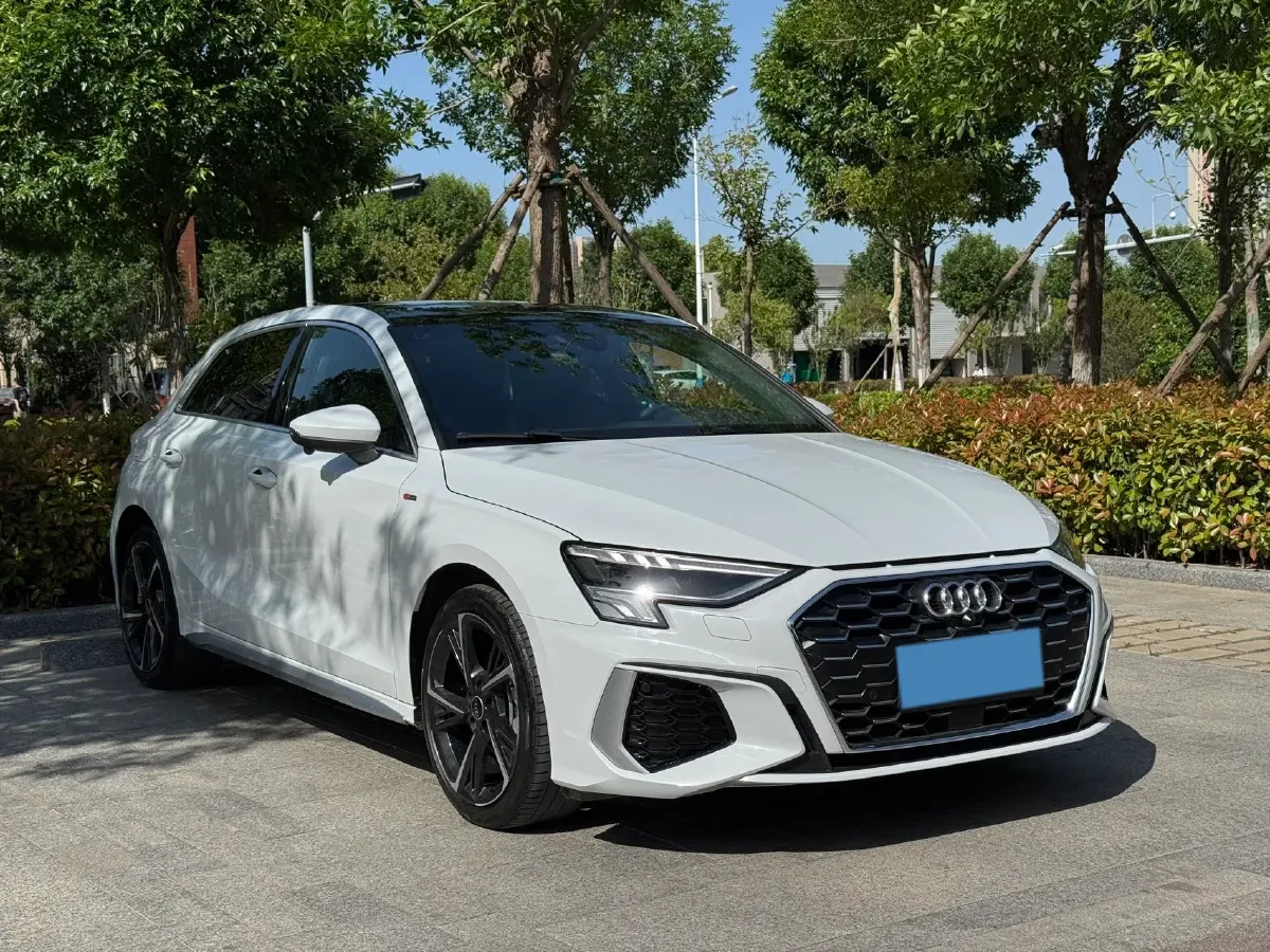 2022 Audi A3 1.4T 150HP L4 7DCT,autocango,china used car exporter,china ev exporter,chinese used car exporter,chinese used ev exporter