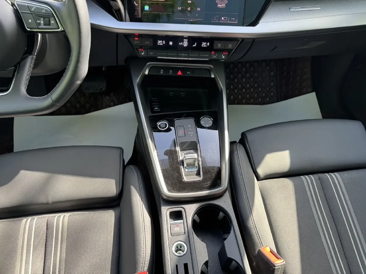 2022 Audi A3 1.4T 150HP L4 7DCT,autocango,china used car exporter,china ev exporter,chinese used car exporter,chinese used ev exporter
