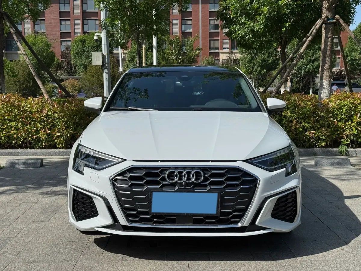 2022 Audi A3 1.4T 150HP L4 7DCT,autocango,china used car exporter,china ev exporter,chinese used car exporter,chinese used ev exporter