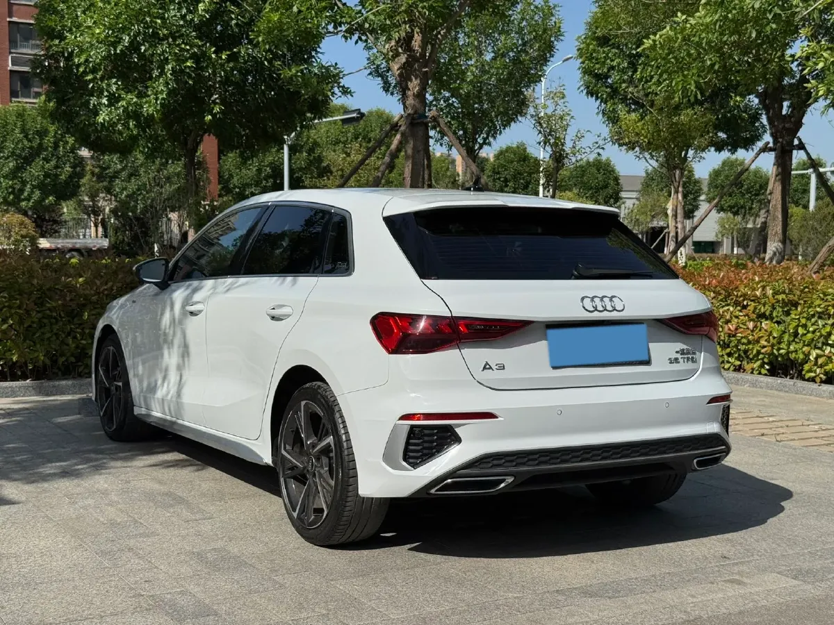2022 Audi A3 1.4T 150HP L4 7DCT,autocango,china used car exporter,china ev exporter,chinese used car exporter,chinese used ev exporter