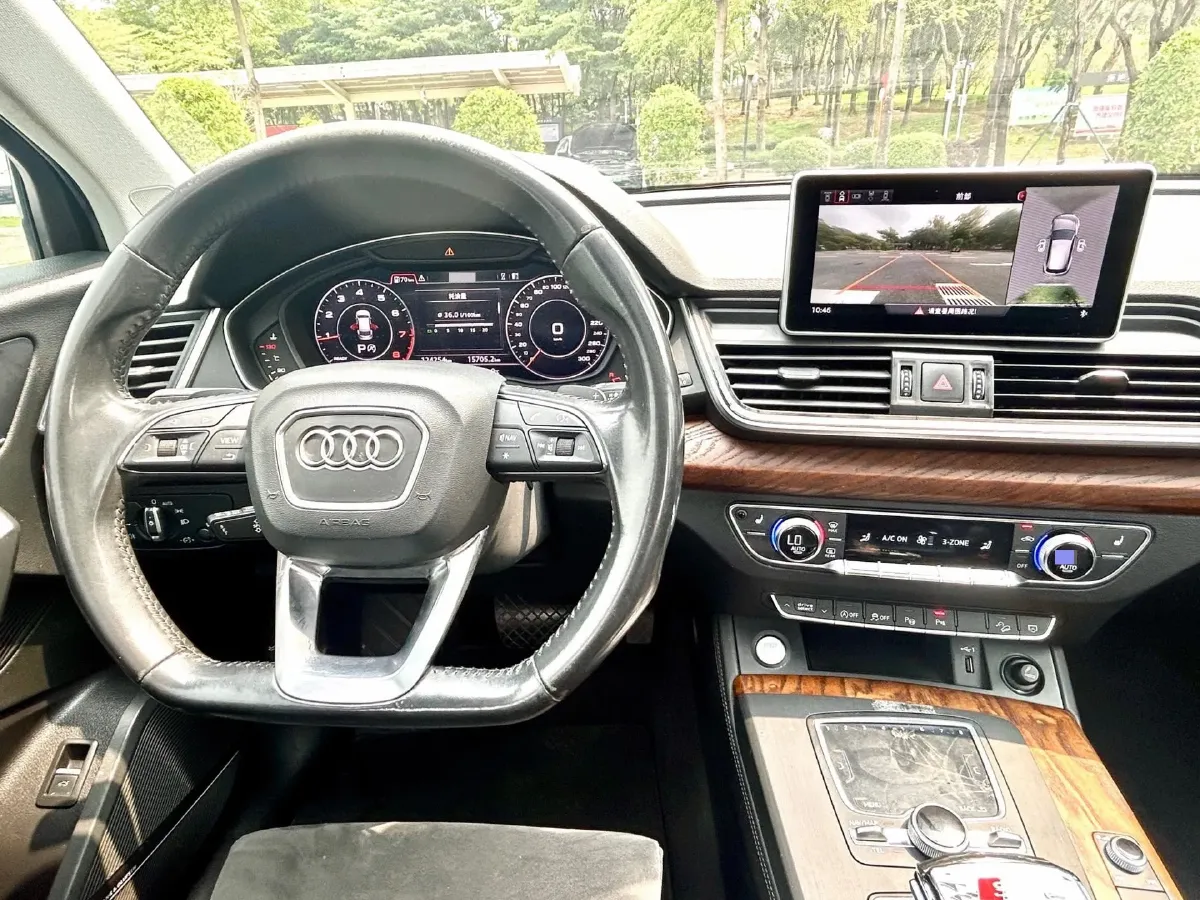 2020 Audi Q5L 2.0T 252HP L4 7DCT,autocango,china used car exporter,china ev exporter,chinese used car exporter,chinese used ev exporter
