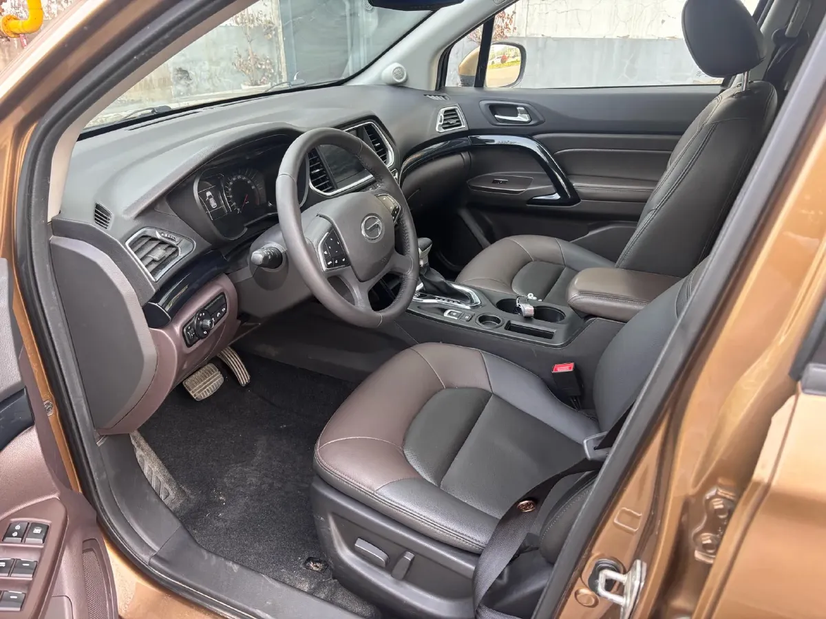 2018 GAC Trumpchi GS4 1.5T 152HP L4 6AT,autocango,china used car exporter,china ev exporter,chinese used car exporter,chinese used ev exporter