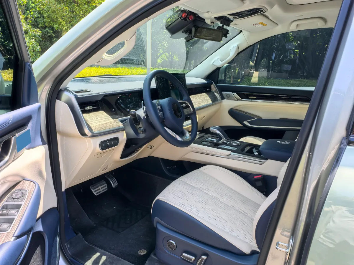 2022 Lincoln Corsair 2.0T 245HP L4 8AT,autocango,china used car exporter,china ev exporter,chinese used car exporter,chinese used ev exporter