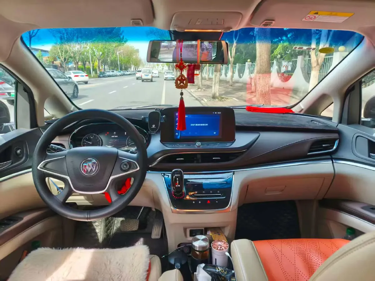 2022 Buick GL8 2.0T 237HP L4 9AT,autocango,china used car exporter,china ev exporter,chinese used car exporter,chinese used ev exporter