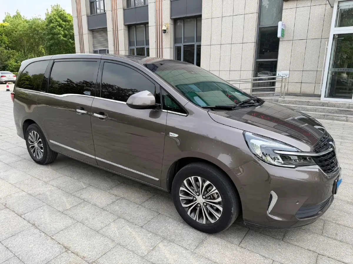2020 Buick GL8 2.0T 237HP L4 9AT,autocango,china used car exporter,china ev exporter,chinese used car exporter,chinese used ev exporter