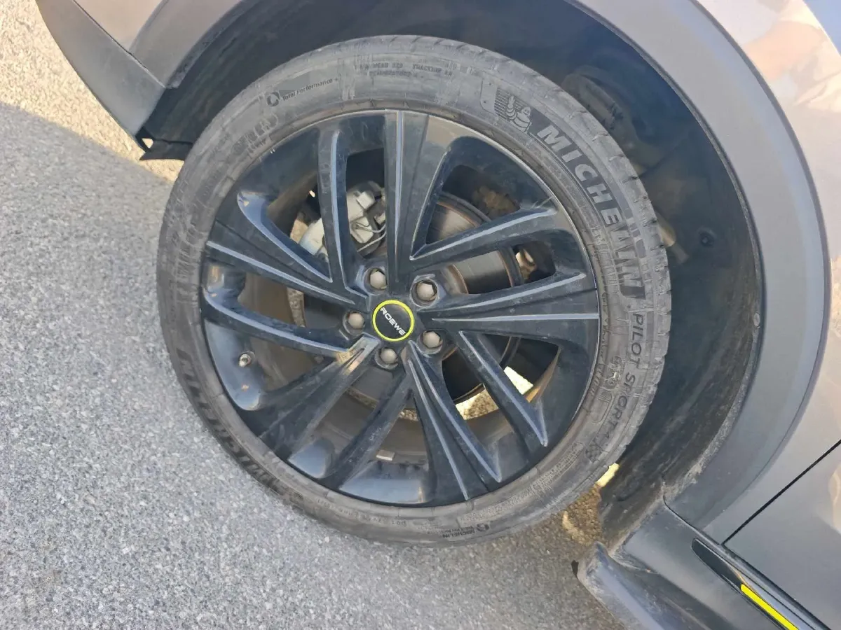 2021 Roewe RX5 1.5T 173HP L4 7DCT,autocango,china used car exporter,china ev exporter,chinese used car exporter,chinese used ev exporter
