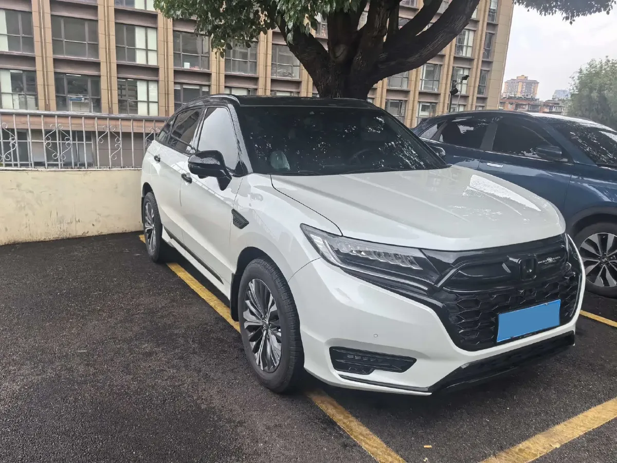 2020 Honda UR-V 2.0T 272HP L4 9AT,autocango,china used car exporter,china ev exporter,chinese used car exporter,chinese used ev exporter