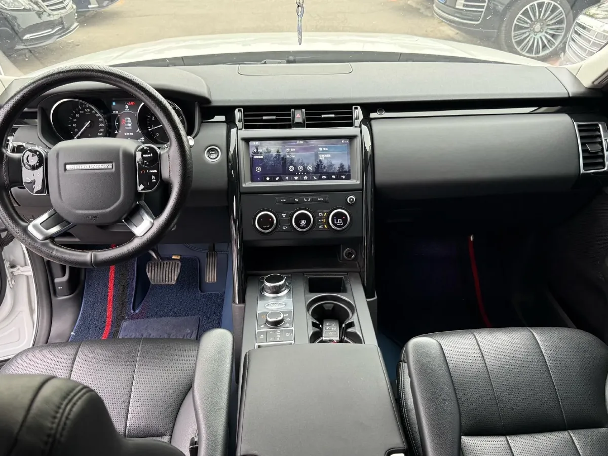 2019 Land Rover Discovery 3.0T 340HP V6 8AT,autocango,china used car exporter,china ev exporter,chinese used car exporter,chinese used ev exporter