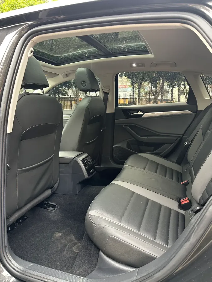 2021 Volkswagen Sagitar 1.4T 150HP L4 7DCT,autocango,china used car exporter,china ev exporter,chinese used car exporter,chinese used ev exporter