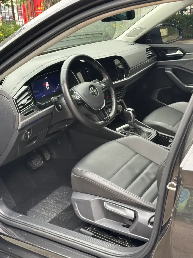 2021 Volkswagen Sagitar 1.4T 150HP L4 7DCT,autocango,china used car exporter,china ev exporter,chinese used car exporter,chinese used ev exporter