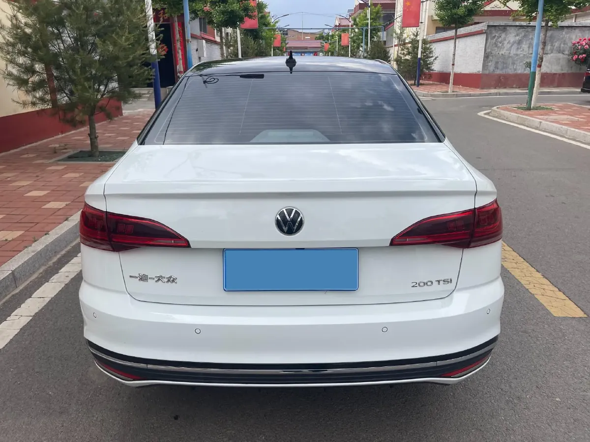 2023 Volkswagen Bora 1.2T 116HP L4 7DCT,autocango,china used car exporter,china ev exporter,chinese used car exporter,chinese used ev exporter