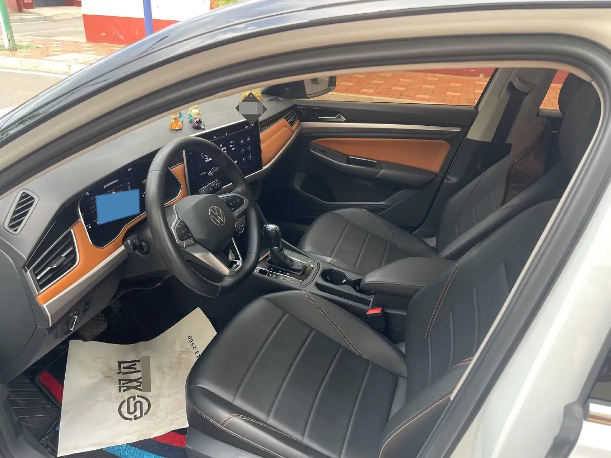 2023 Volkswagen Bora 1.2T 116HP L4 7DCT,autocango,china used car exporter,china ev exporter,chinese used car exporter,chinese used ev exporter