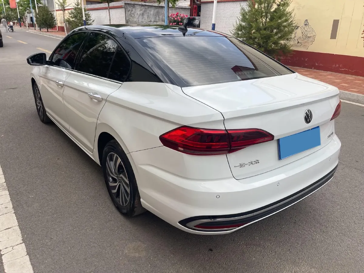 2023 Volkswagen Bora 1.2T 116HP L4 7DCT,autocango,china used car exporter,china ev exporter,chinese used car exporter,chinese used ev exporter