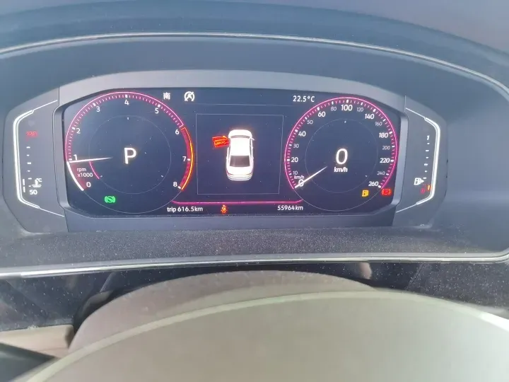2019 Volvo V40 1.5T 152HP L4 6AT,autocango,china used car exporter,china ev exporter,chinese used car exporter,chinese used ev exporter