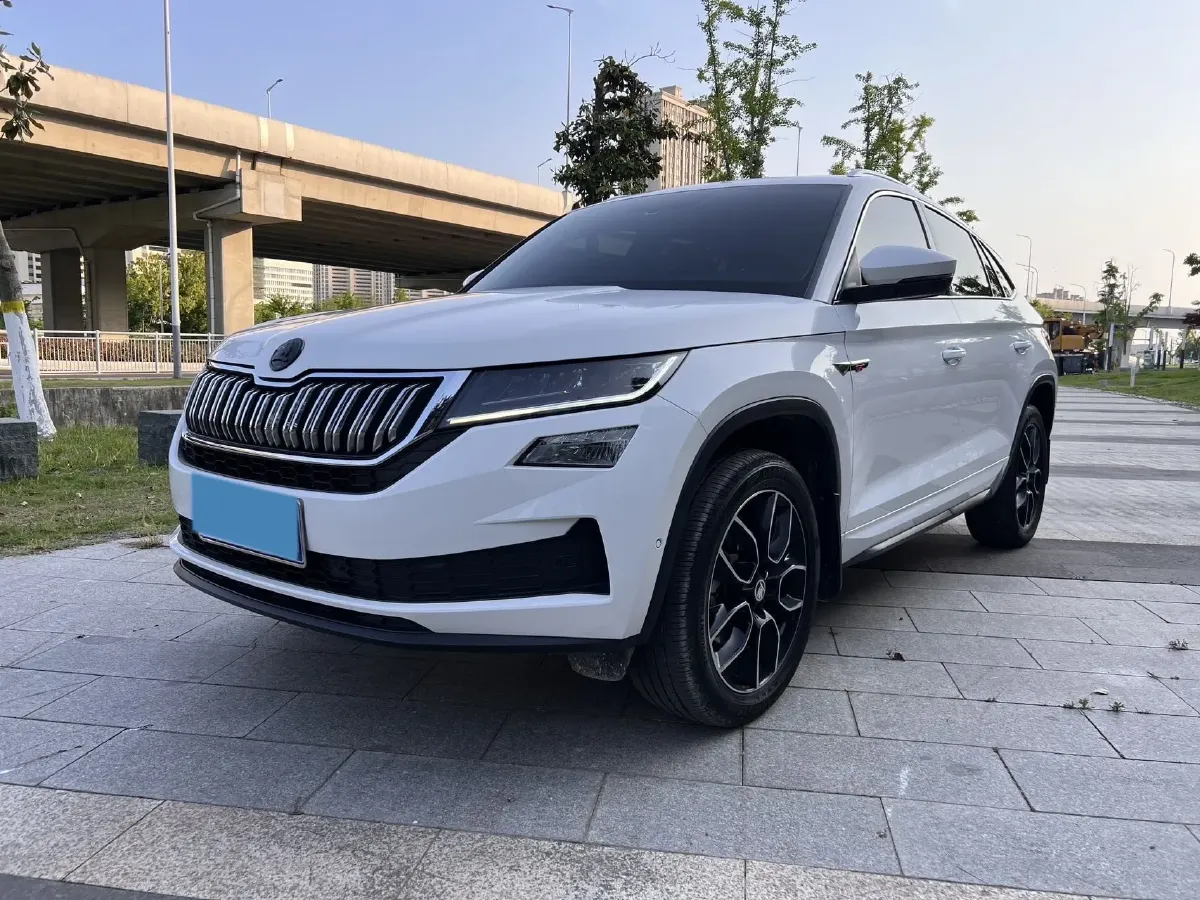 2019 Skoda Kodiak GT 2.0T 186HP L4 7DCT,autocango,china used car exporter,china ev exporter,chinese used car exporter,chinese used ev exporter