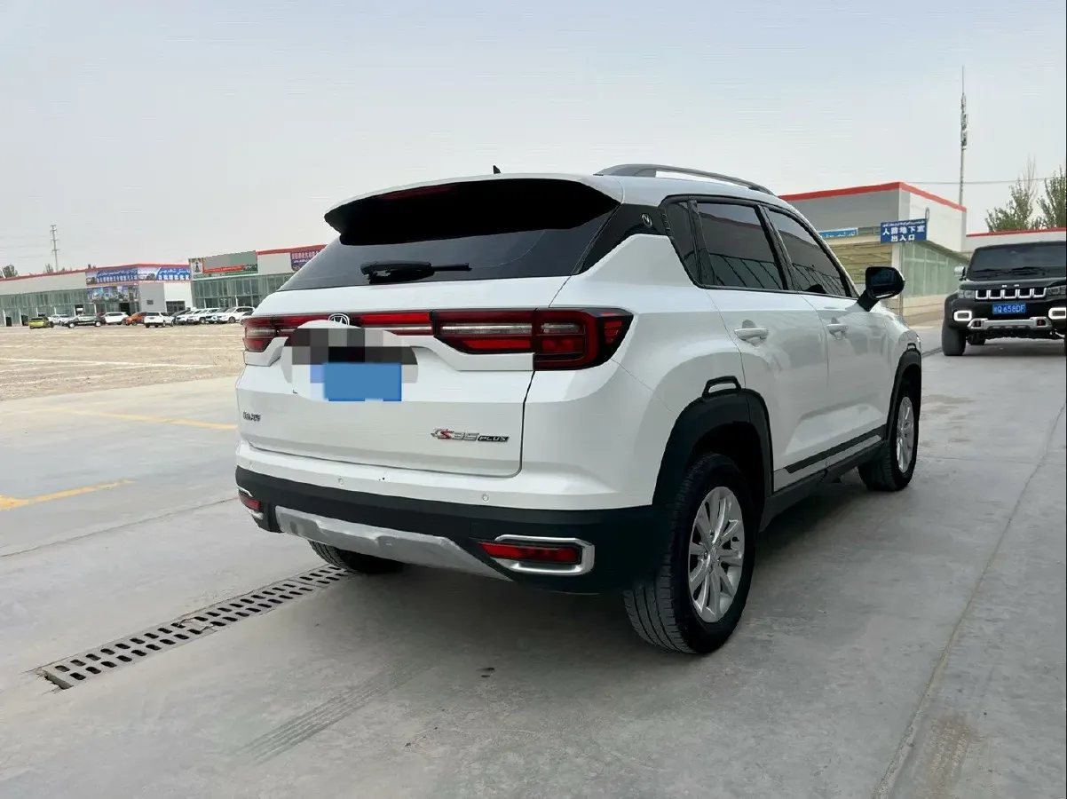 2018 ChangAn CS35 Plus 1.6L 128HP L4 6AT,autocango,china used car exporter,china ev exporter,chinese used car exporter,chinese used ev exporter