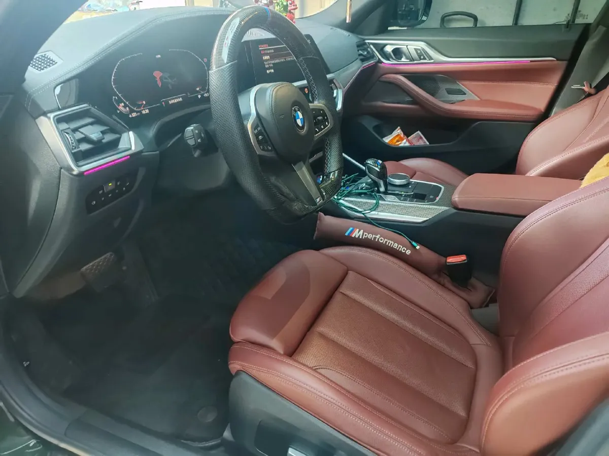 2022 BMW 8 Series 3.0T 333HP L6 8AT,autocango,china used car exporter,china ev exporter,chinese used car exporter,chinese used ev exporter
