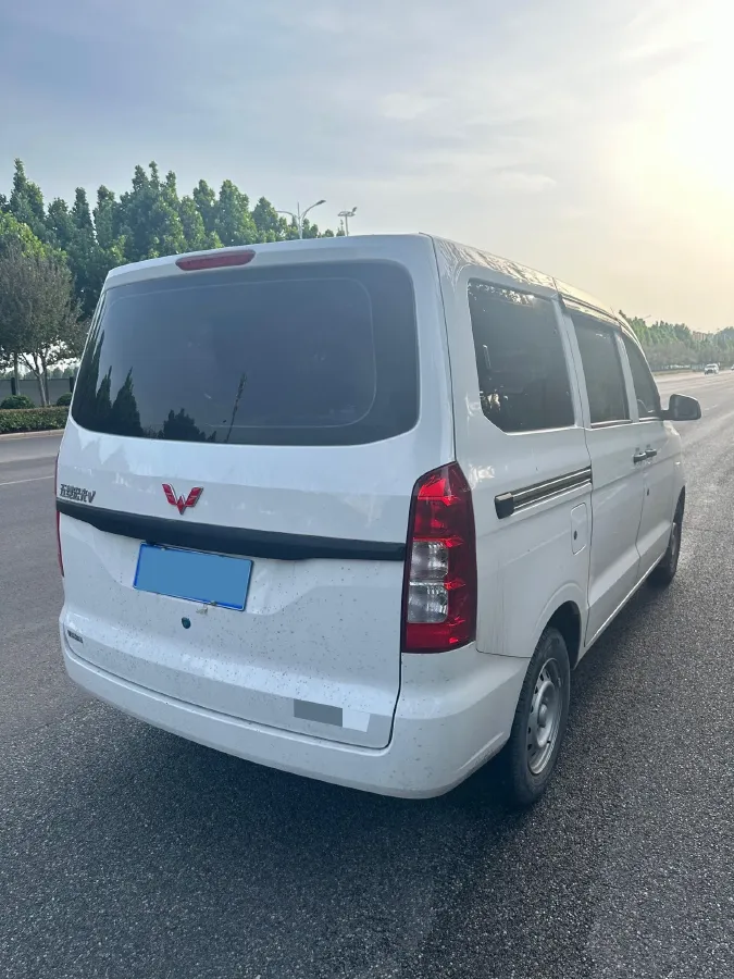 2022 JinBei Little Sea Lion X30 1.5L 102HP L4 5MT,autocango,china used car exporter,china ev exporter,chinese used car exporter,chinese used ev exporter