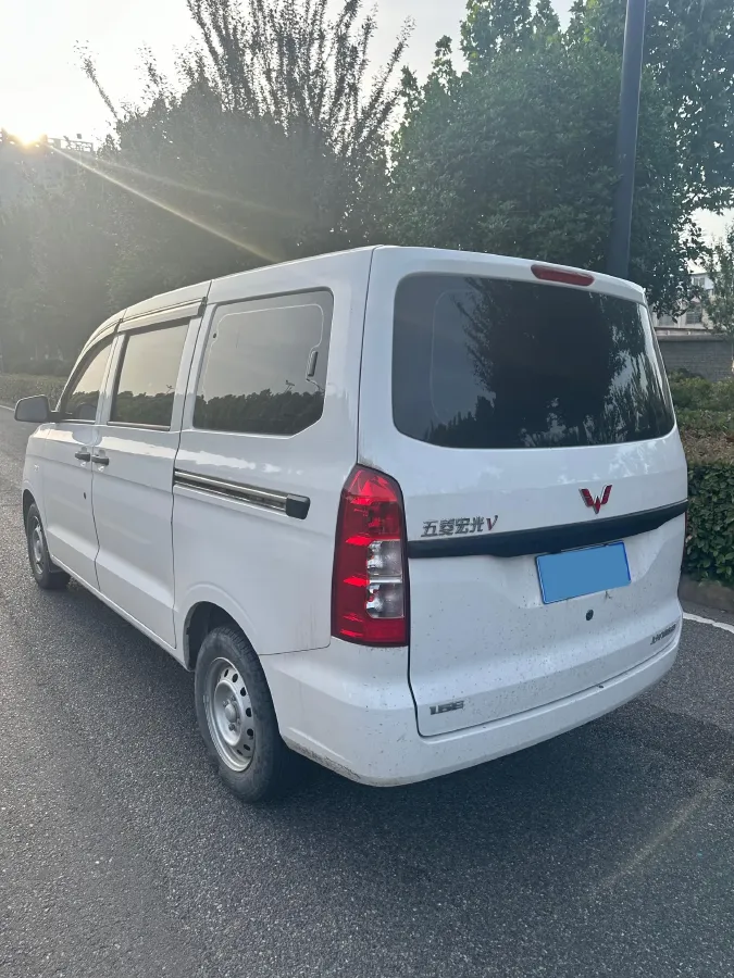 2022 JinBei Little Sea Lion X30 1.5L 102HP L4 5MT,autocango,china used car exporter,china ev exporter,chinese used car exporter,chinese used ev exporter