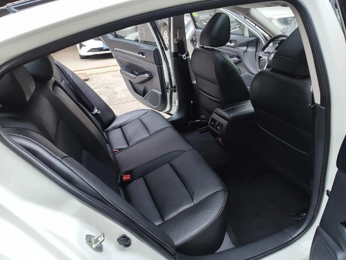 2021 Nissan Teana 2.0L 156HP L4 CVT,autocango,china used car exporter,china ev exporter,chinese used car exporter,chinese used ev exporter