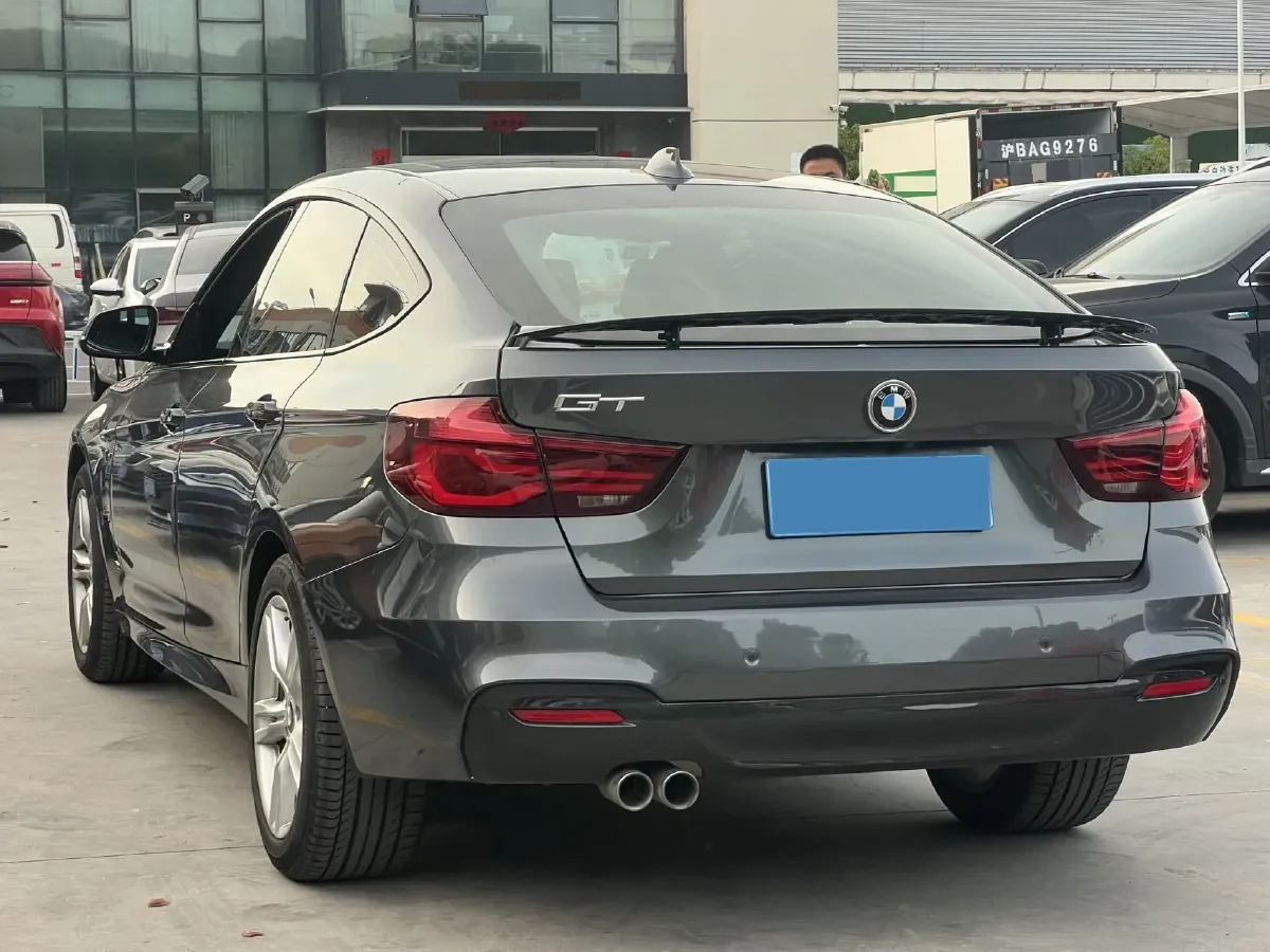 2019 BMW 3 Series GT 2.0T 184HP L4 8AT,autocango,china used car exporter,china ev exporter,chinese used car exporter,chinese used ev exporter