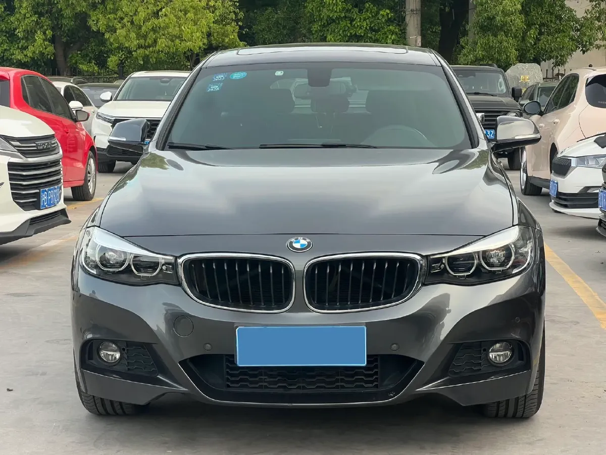 2019 BMW 3 Series GT 2.0T 184HP L4 8AT,autocango,china used car exporter,china ev exporter,chinese used car exporter,chinese used ev exporter