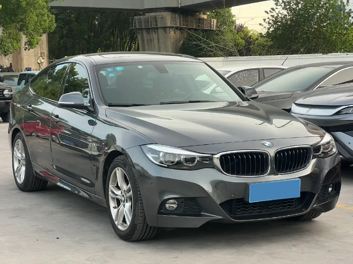 2019 BMW 3 Series GT 2.0T 184HP L4 8AT,autocango,china used car exporter,china ev exporter,chinese used car exporter,chinese used ev exporter