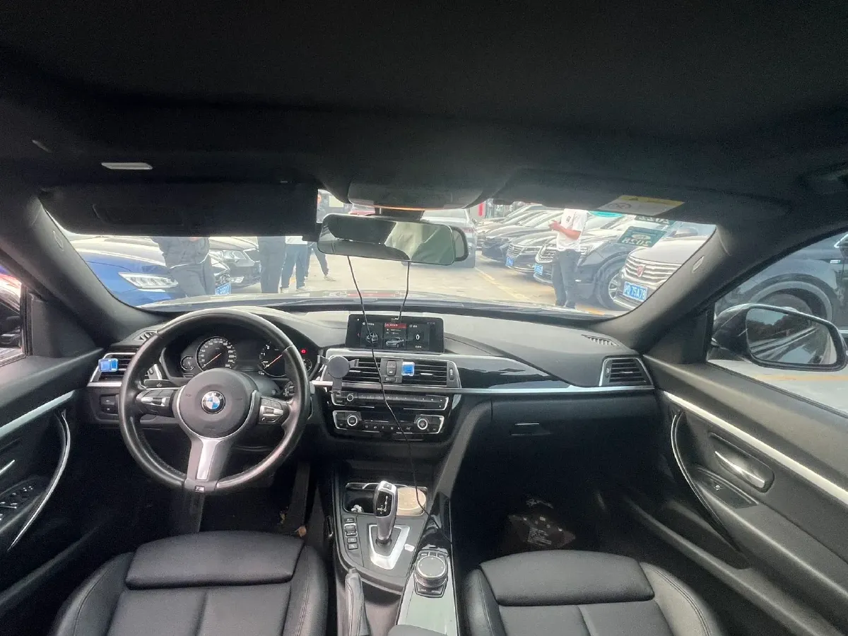 2019 BMW 3 Series GT 2.0T 184HP L4 8AT,autocango,china used car exporter,china ev exporter,chinese used car exporter,chinese used ev exporter
