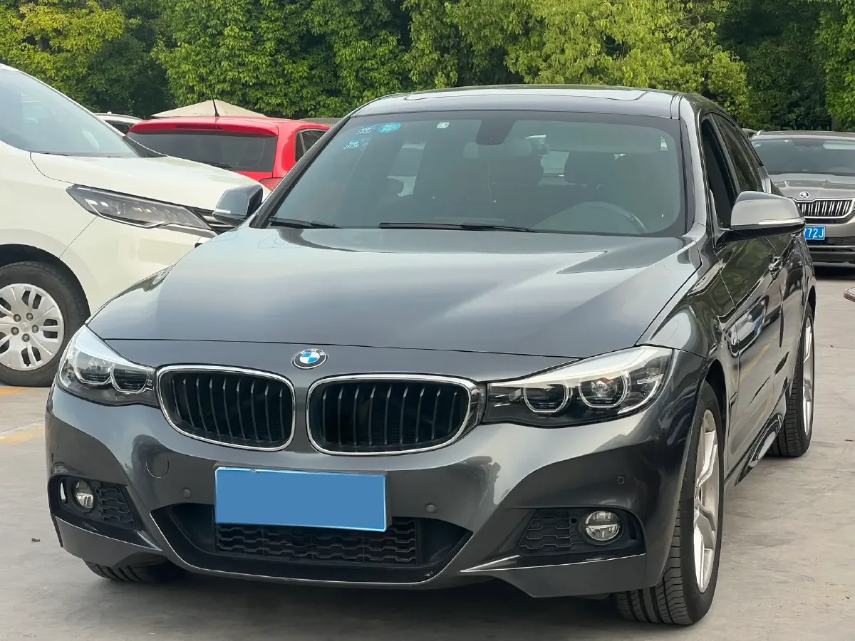 2019 BMW 3 Series GT 2.0T 184HP L4 8AT,autocango,china used car exporter,china ev exporter,chinese used car exporter,chinese used ev exporter