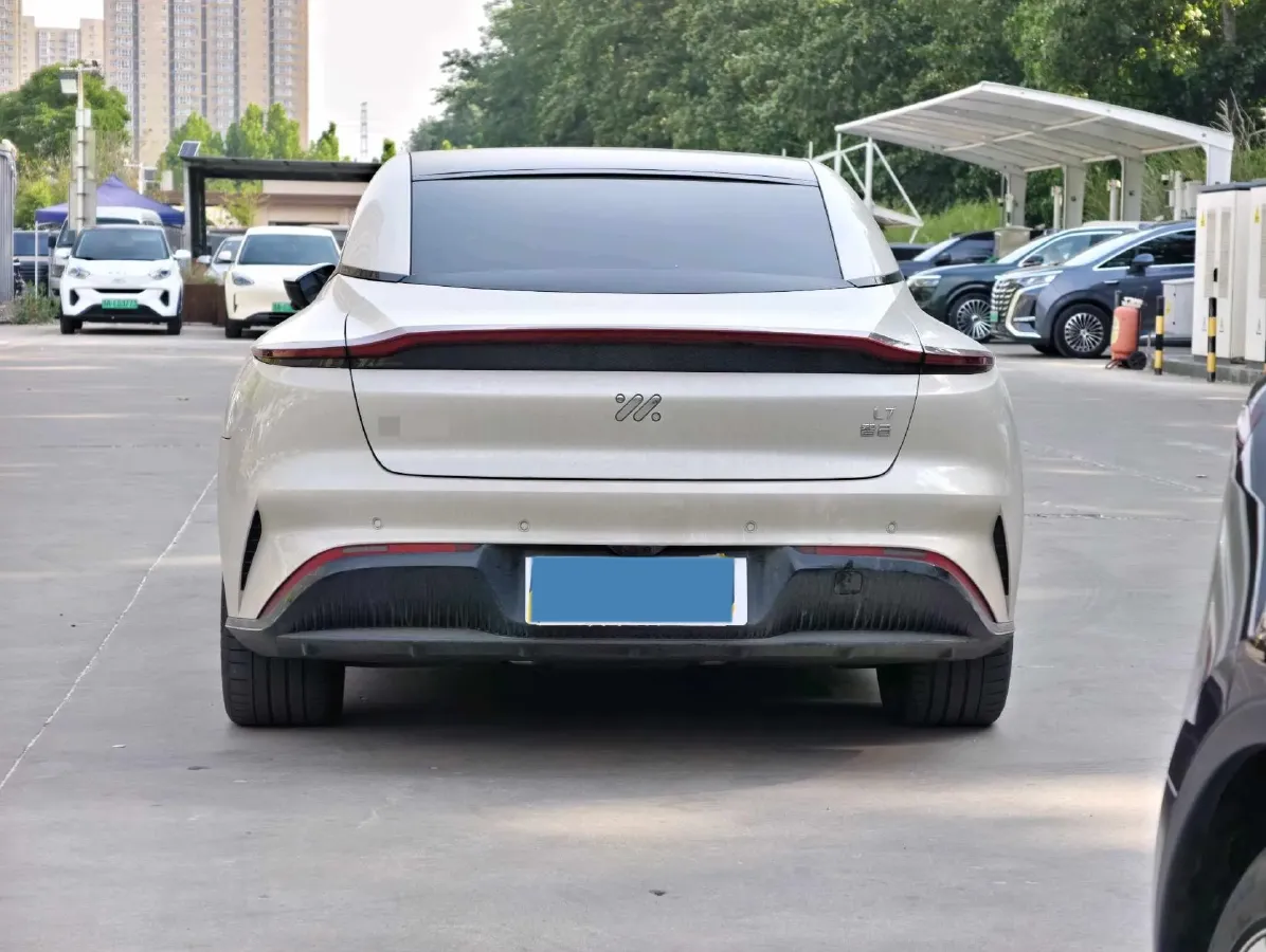 2022 IM L7 BEV 90KWH,autocango,china used car exporter,china ev exporter,chinese used car exporter,chinese used ev exporter