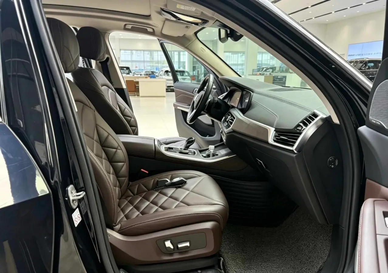 2022 BMW X5 2.0T 245HP L4 8AT,autocango,china used car exporter,china ev exporter,chinese used car exporter,chinese used ev exporter