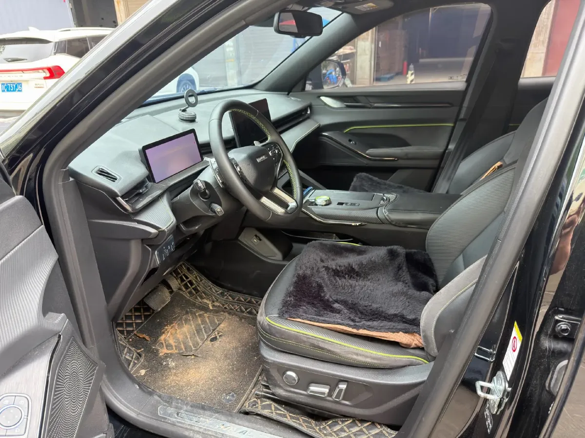 2022 Haval H6S 2.0T 211HP L4 7DCT,autocango,china used car exporter,china ev exporter,chinese used car exporter,chinese used ev exporter