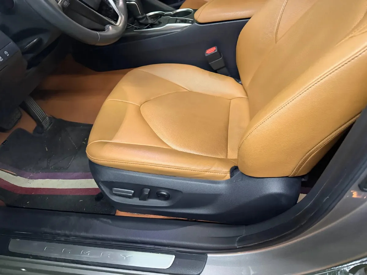 2021 Toyota Camry 2.0L 178HP L4 CVT,autocango,china used car exporter,china ev exporter,chinese used car exporter,chinese used ev exporter