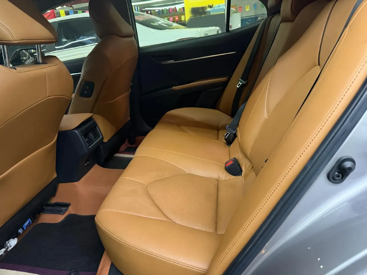 2021 Toyota Camry 2.0L 178HP L4 CVT,autocango,china used car exporter,china ev exporter,chinese used car exporter,chinese used ev exporter