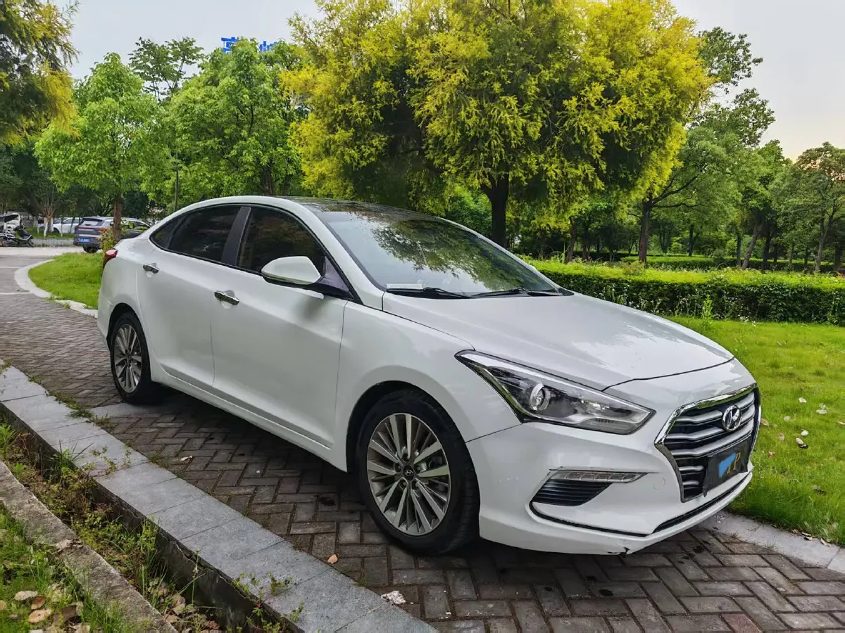 2017 Hyundai Mistra 1.8L 143HP L4 6AT,autocango,china used car exporter,china ev exporter,chinese used car exporter,chinese used ev exporter