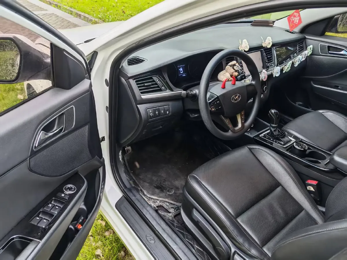2017 Hyundai Mistra 1.8L 143HP L4 6AT,autocango,china used car exporter,china ev exporter,chinese used car exporter,chinese used ev exporter