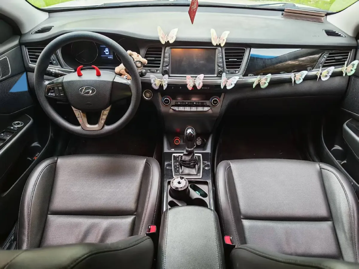2017 Hyundai Mistra 1.8L 143HP L4 6AT,autocango,china used car exporter,china ev exporter,chinese used car exporter,chinese used ev exporter