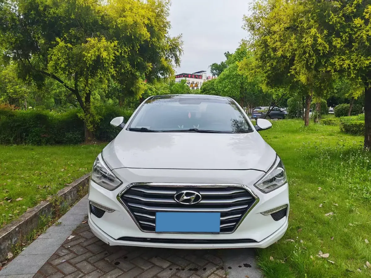 2017 Hyundai Mistra 1.8L 143HP L4 6AT,autocango,china used car exporter,china ev exporter,chinese used car exporter,chinese used ev exporter