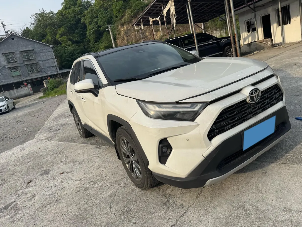 2023 Toyota RAV4 2.0L 171HP L4 CVT,autocango,china used car exporter,china ev exporter,chinese used car exporter,chinese used ev exporter