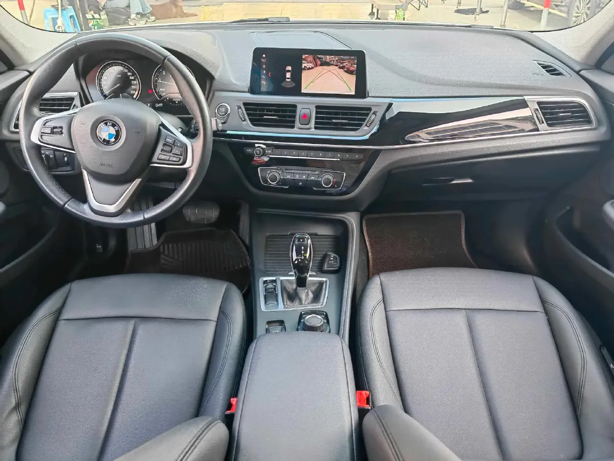 2020 BMW 1 Series 1.5T 140HP L3 7DCT,autocango,china used car exporter,china ev exporter,chinese used car exporter,chinese used ev exporter