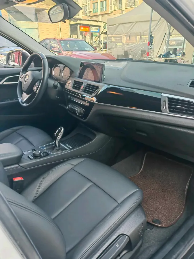2020 BMW 1 Series 1.5T 140HP L3 7DCT,autocango,china used car exporter,china ev exporter,chinese used car exporter,chinese used ev exporter