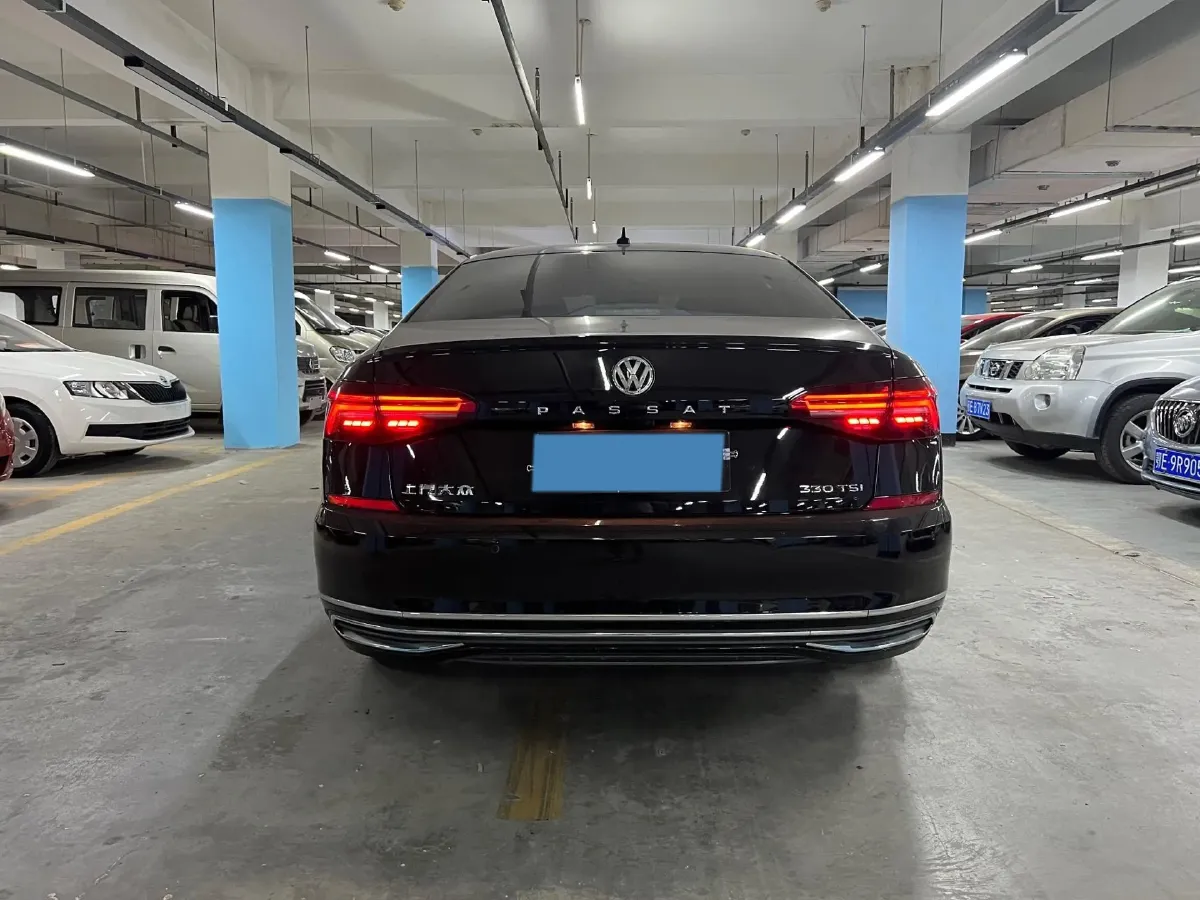2019 Skoda Kodiak 2.0T 186HP L4 7DCT,autocango,china used car exporter,china ev exporter,chinese used car exporter,chinese used ev exporter