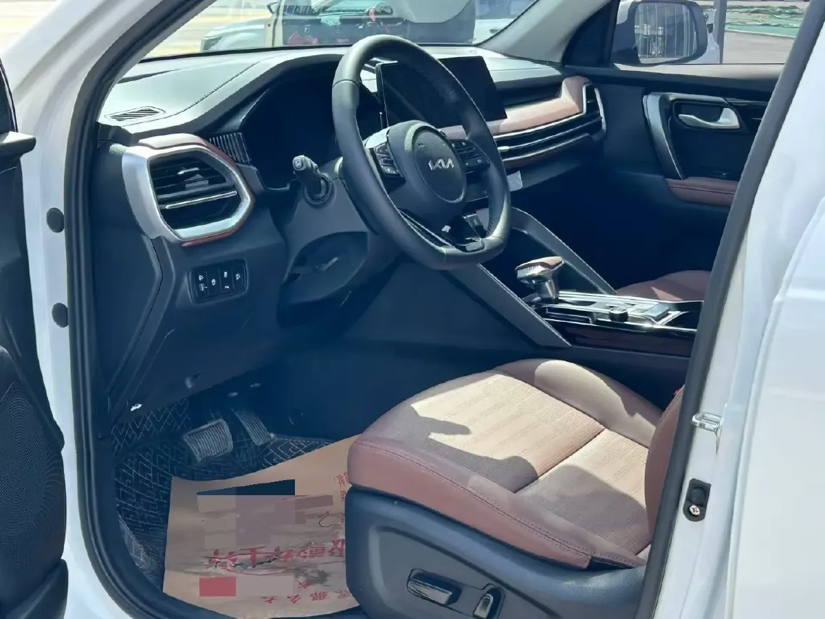 2021 Kia Sportage R 2.0L 161HP L4 6AT,autocango,china used car exporter,china ev exporter,chinese used car exporter,chinese used ev exporter