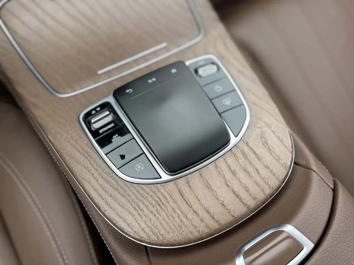 2021 Mercedes-Benz E Class 2.0T 258HP L4 9AT,autocango,china used car exporter,china ev exporter,chinese used car exporter,chinese used ev exporter