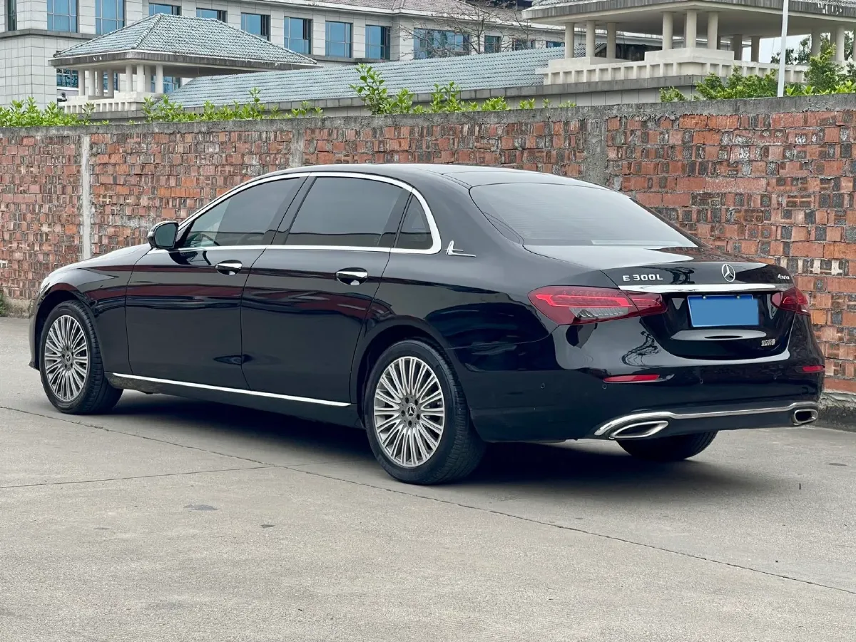 2021 Mercedes-Benz E Class 2.0T 258HP L4 9AT,autocango,china used car exporter,china ev exporter,chinese used car exporter,chinese used ev exporter