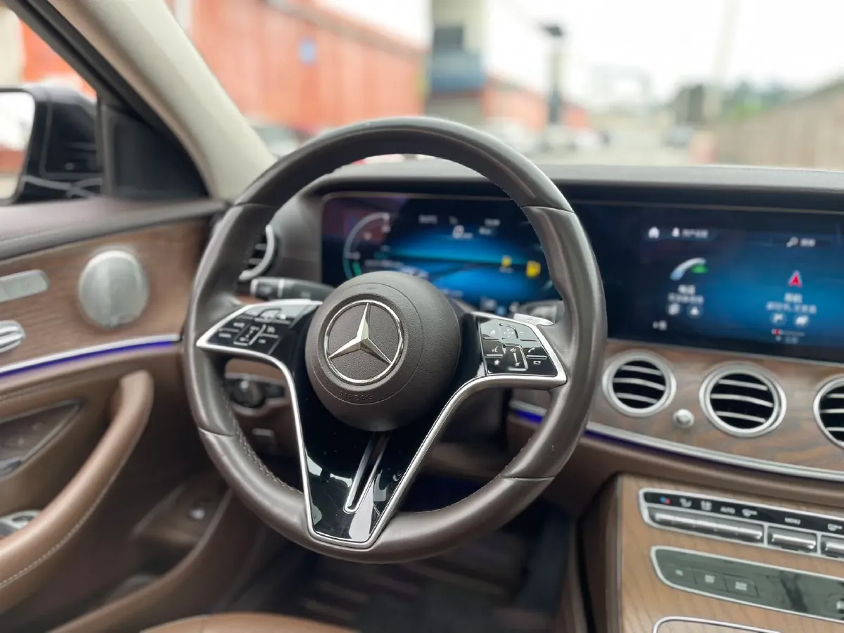 2021 Mercedes-Benz E Class 2.0T 258HP L4 9AT,autocango,china used car exporter,china ev exporter,chinese used car exporter,chinese used ev exporter