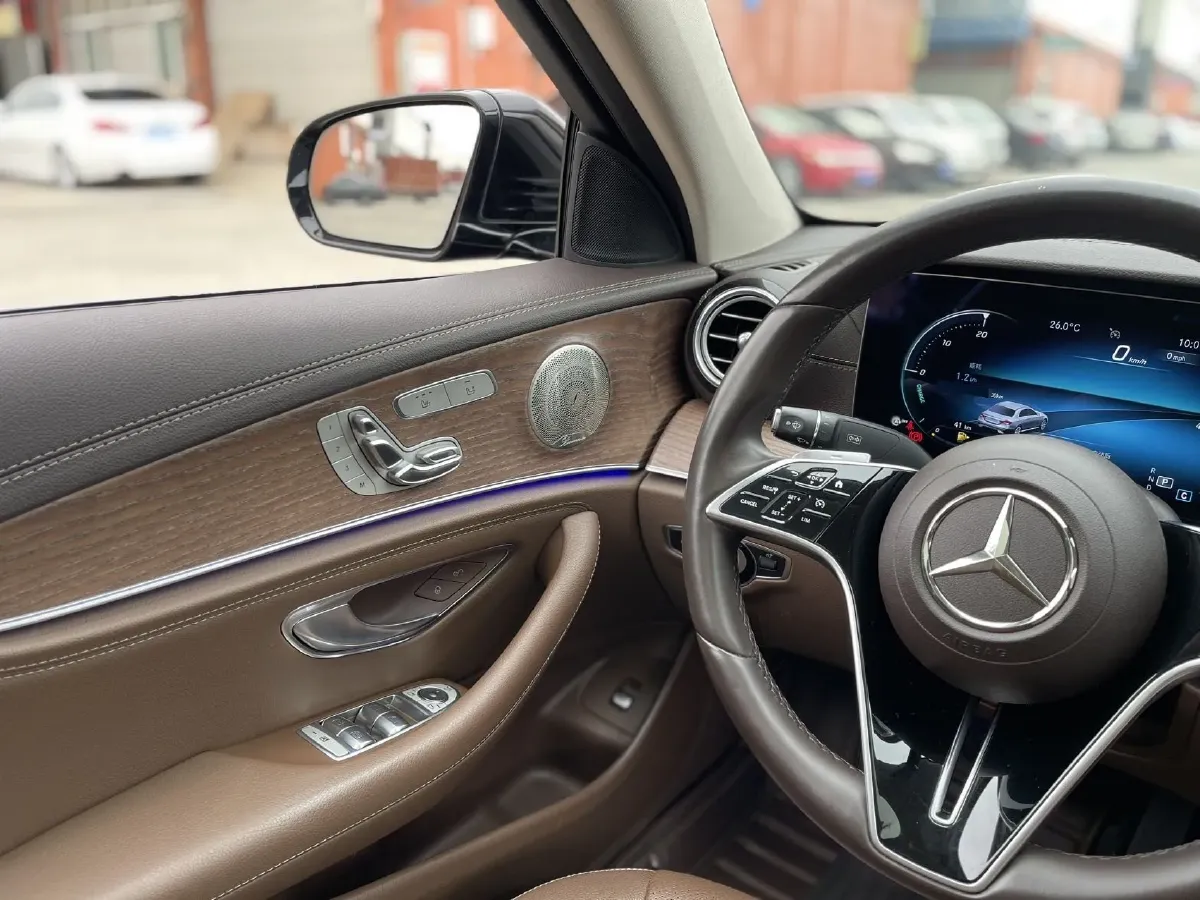 2021 Mercedes-Benz E Class 2.0T 258HP L4 9AT,autocango,china used car exporter,china ev exporter,chinese used car exporter,chinese used ev exporter