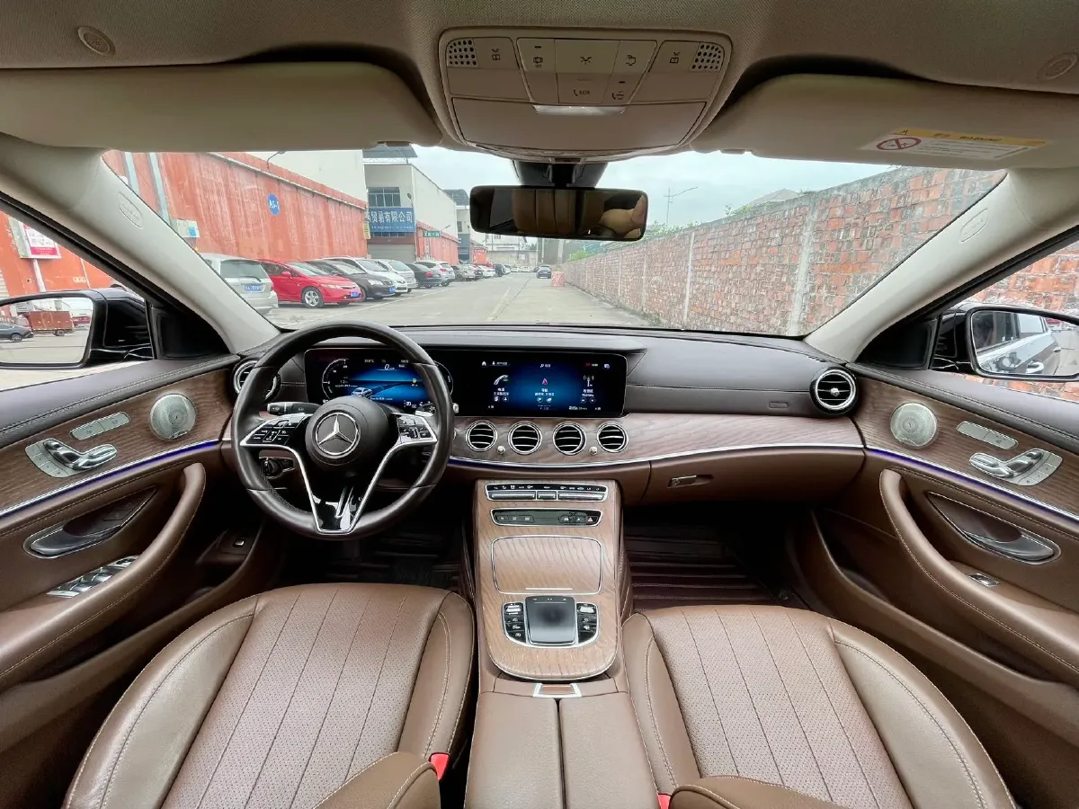 2021 Mercedes-Benz E Class 2.0T 258HP L4 9AT,autocango,china used car exporter,china ev exporter,chinese used car exporter,chinese used ev exporter
