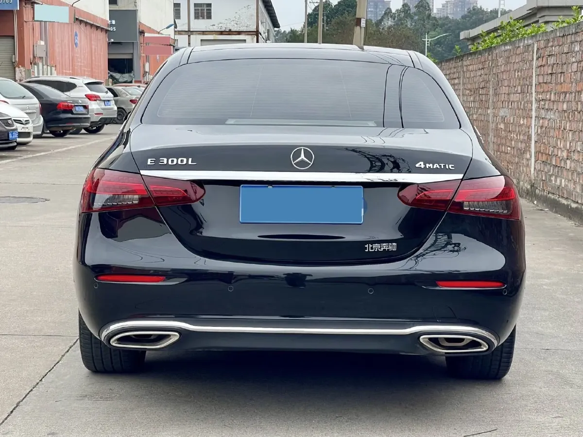 2021 Mercedes-Benz E Class 2.0T 258HP L4 9AT,autocango,china used car exporter,china ev exporter,chinese used car exporter,chinese used ev exporter
